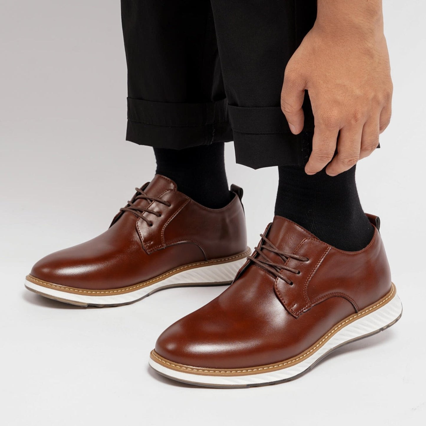Valois Paris Élégance — Chaussures Homme à lacets Marron